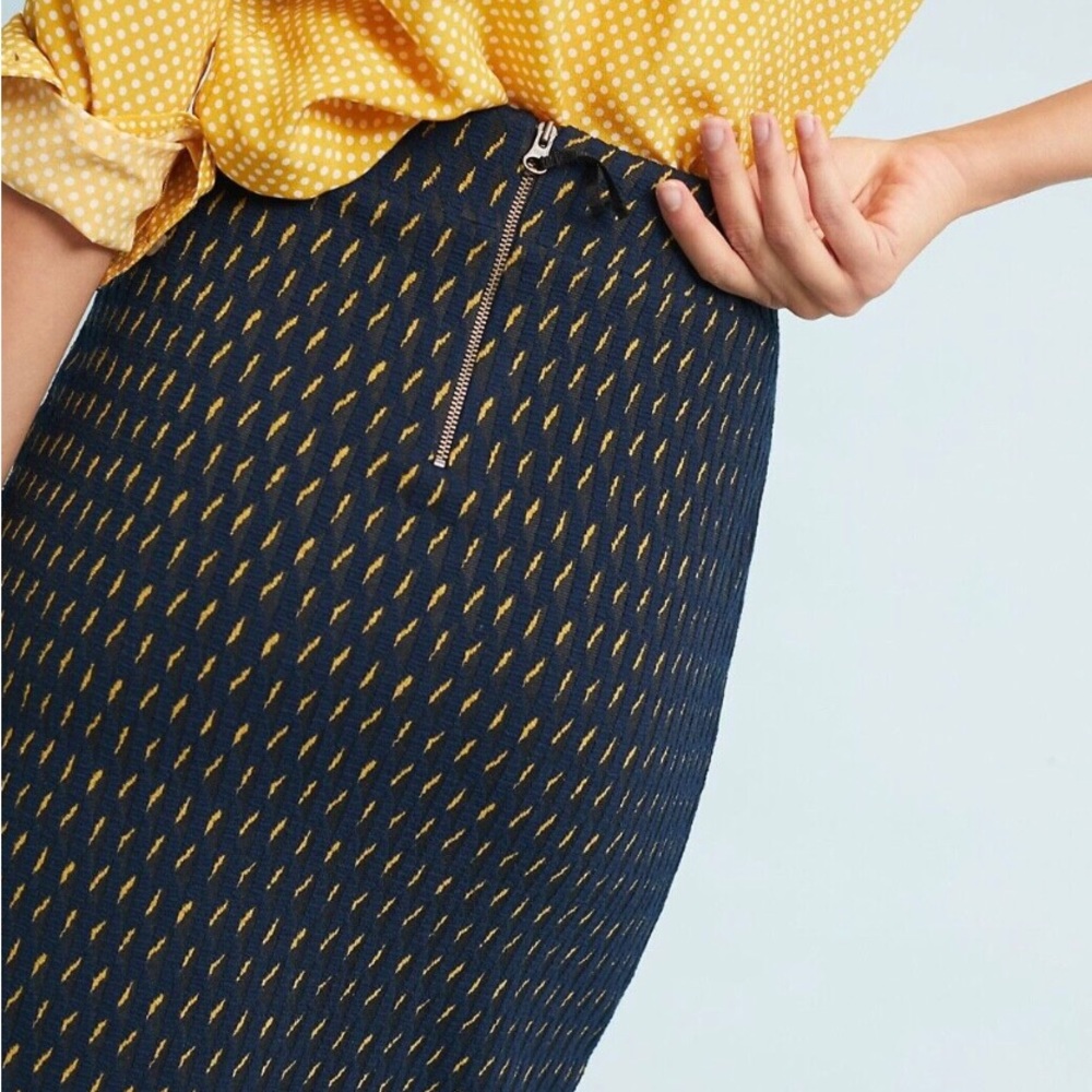 Maeve - size 4 -Navy Skirt - Picture 3 of 8